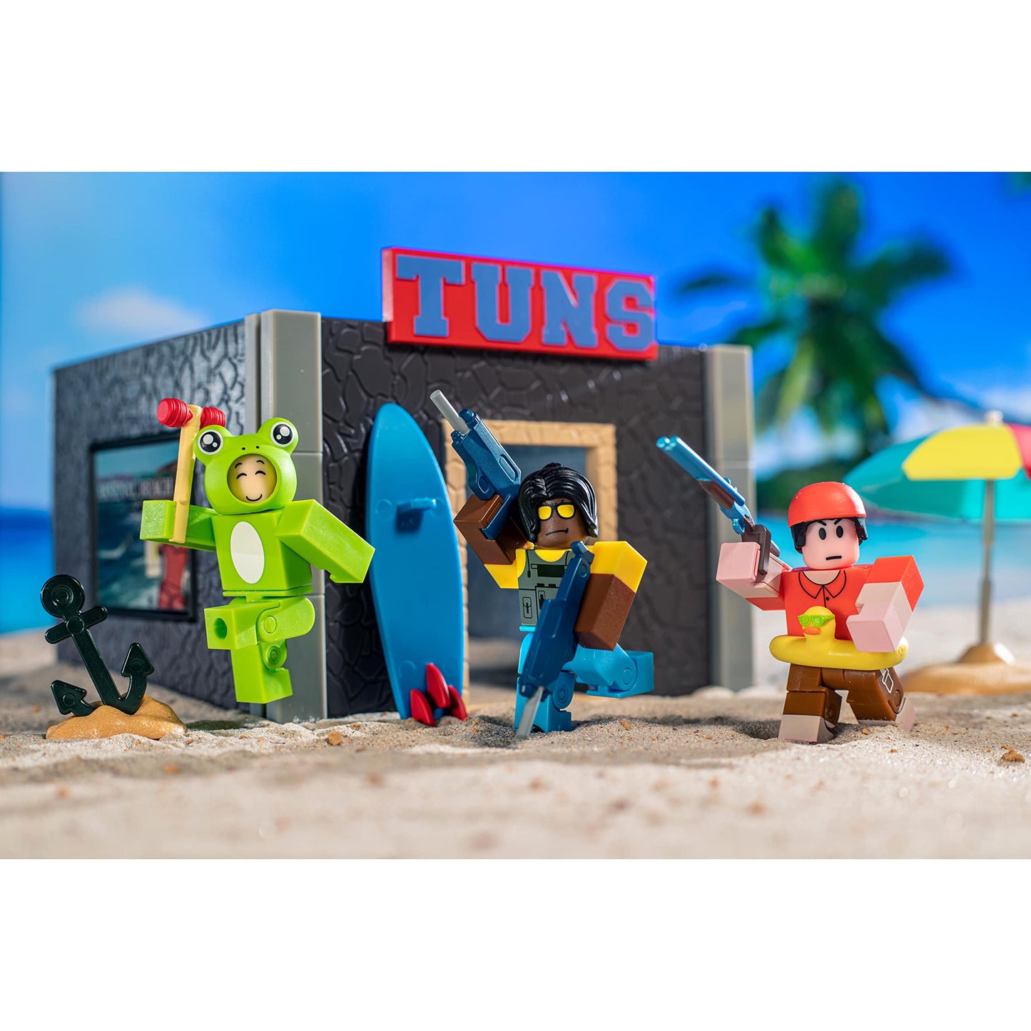28 Pieces Jazware Roblox Arsenal: Operation Beach Day Action Figure Set