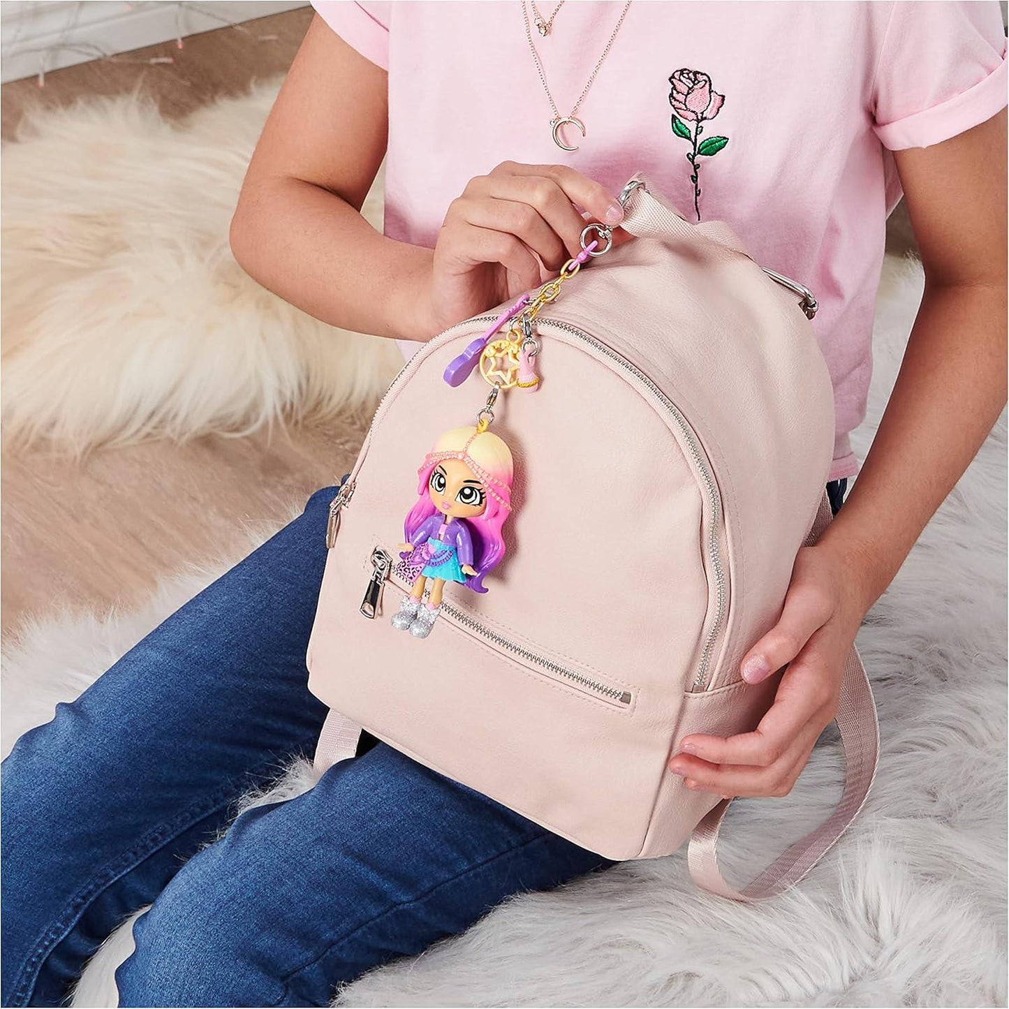 B Pack 3.5-inch Collectible Doll with 9 Surprises Series 1