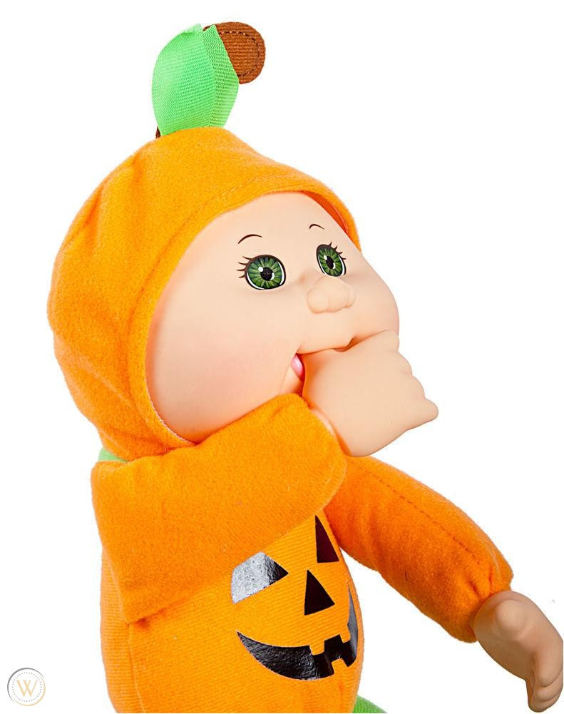 Cabbage Patch Kids Cuties Doll: 9 Inch Harvest Helpers - Petey Pumpkin